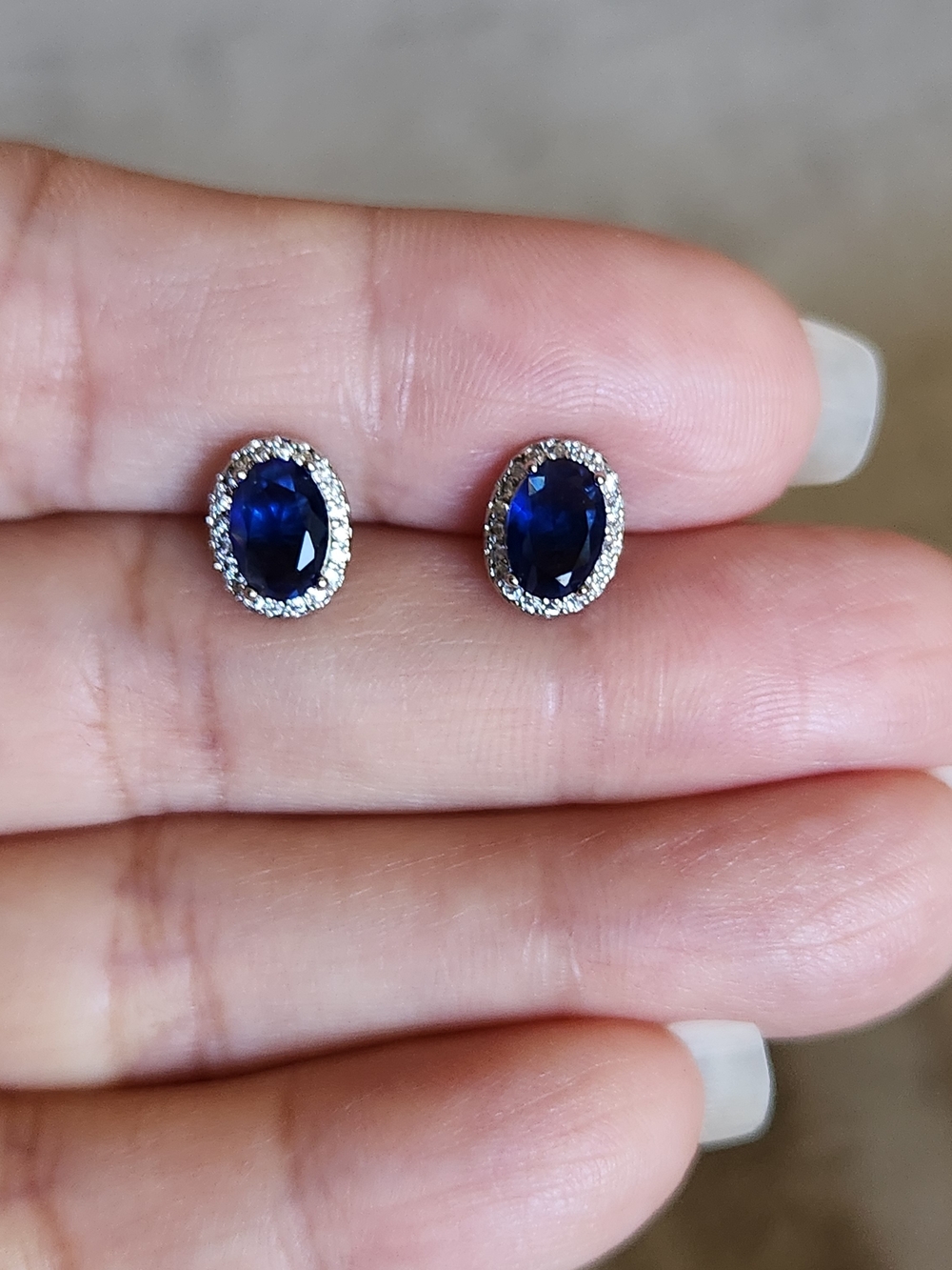New 925 Silver Oval Cut Blue Sapphire Diamond Stud Earrings for Women
